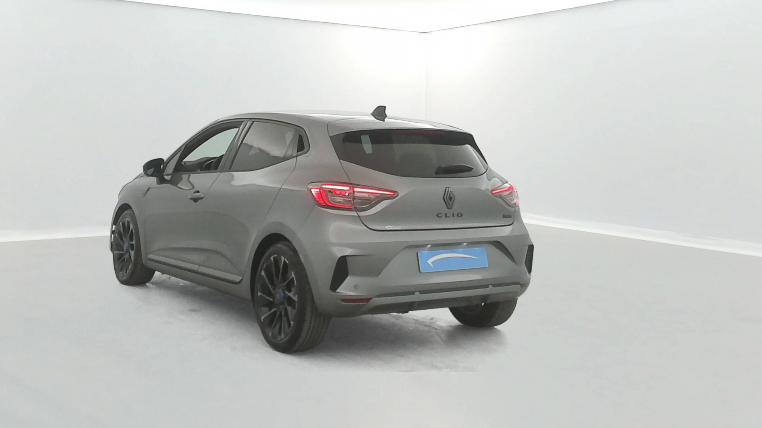 Vente en ligne Renault Clio 5 Clio E-Tech full hybrid 145 ch GSR2 au prix de 23 490 €