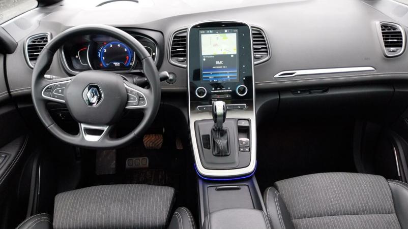 Vente en ligne Renault Grand Scenic 4 Grand Scenic TCe 140 EDC au prix de 26 490 €