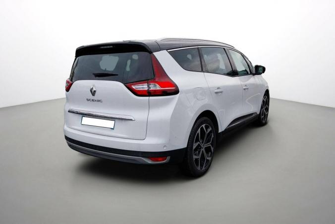 Vente en ligne Renault Grand Scenic 4 Grand Scenic TCe 140 EDC au prix de 26 490 €