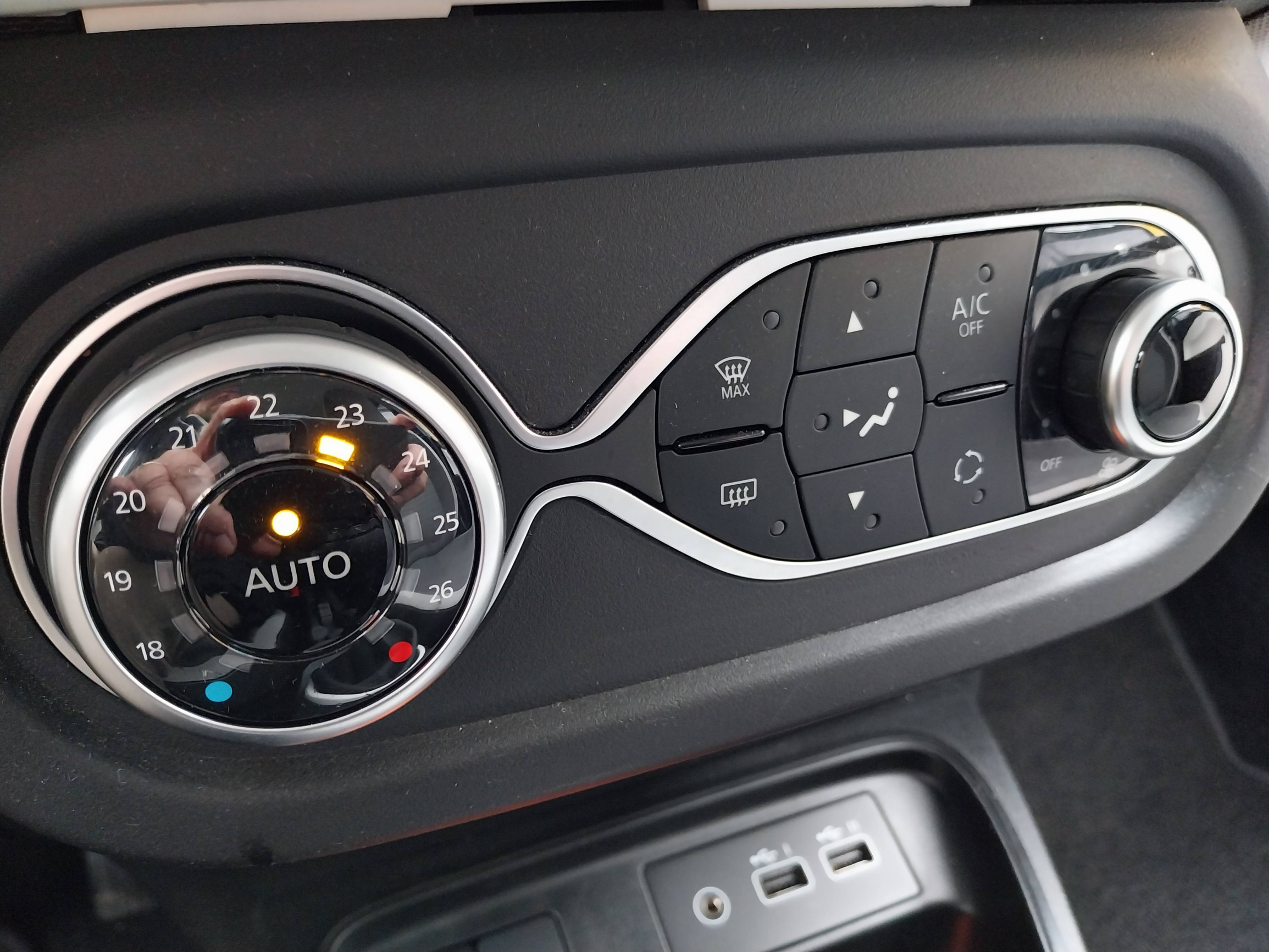 Vente en ligne Renault Twingo 3  SCe 65 au prix de 13 990 €