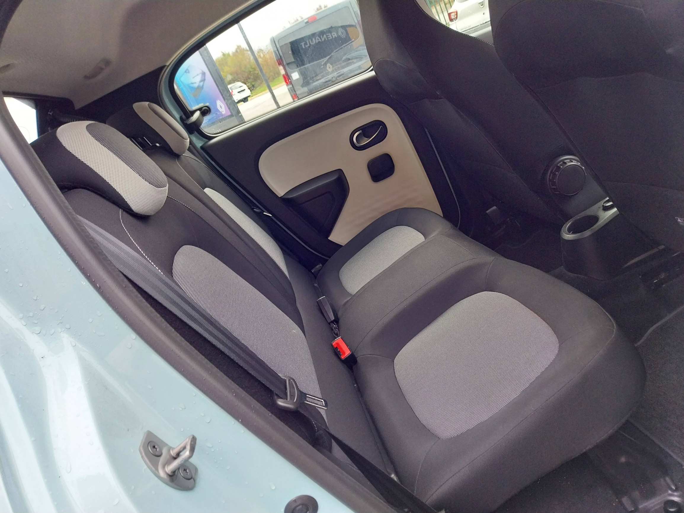 Vente en ligne Renault Twingo 3  SCe 65 au prix de 13 990 €