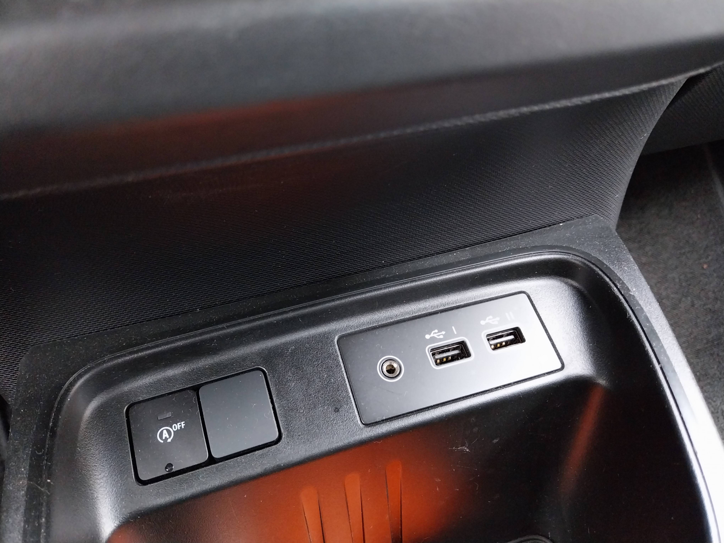 Vente en ligne Renault Twingo 3  SCe 65 au prix de 13 990 €