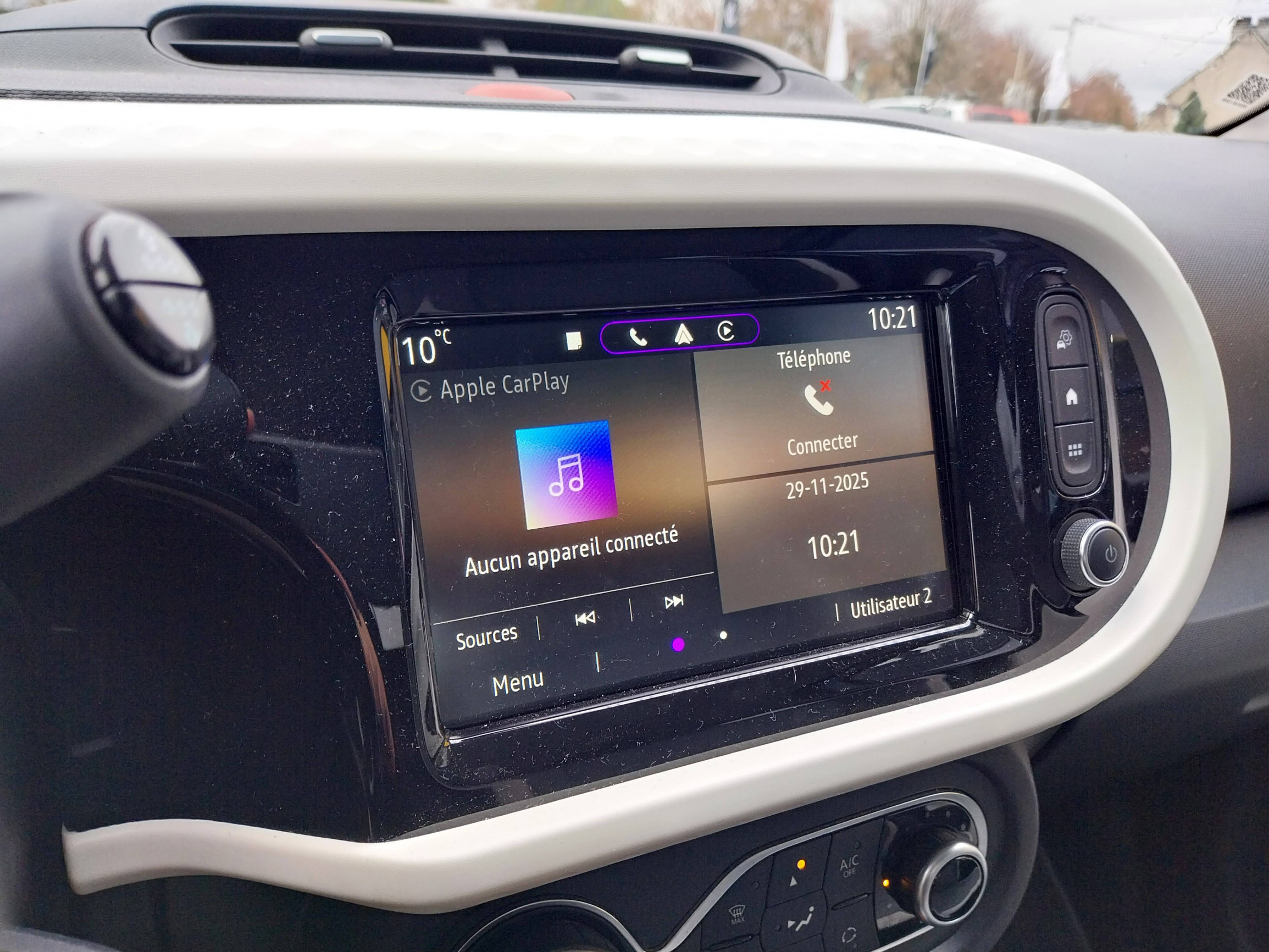 Vente en ligne Renault Twingo 3  SCe 65 au prix de 13 990 €