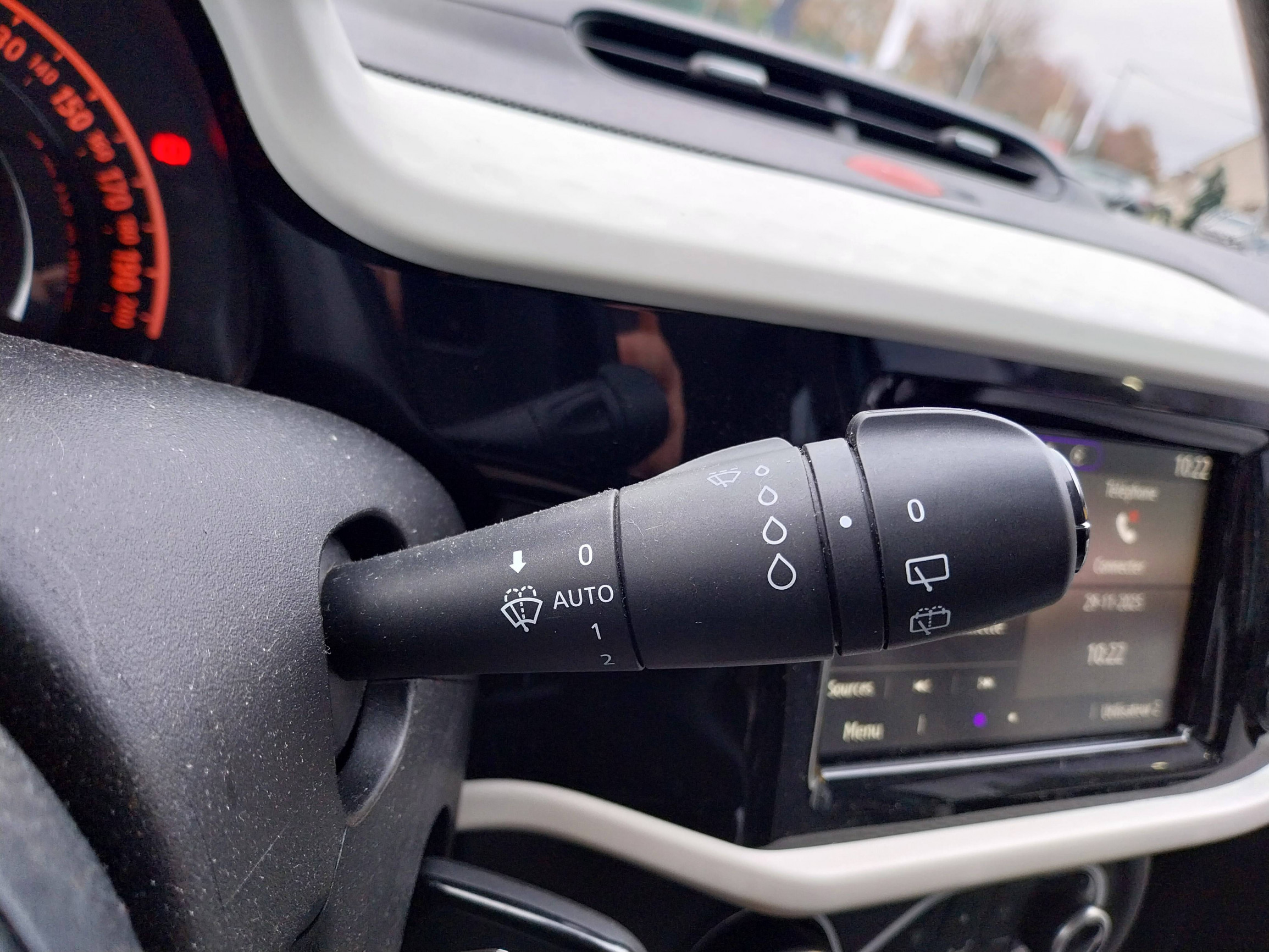 Vente en ligne Renault Twingo 3  SCe 65 au prix de 13 990 €