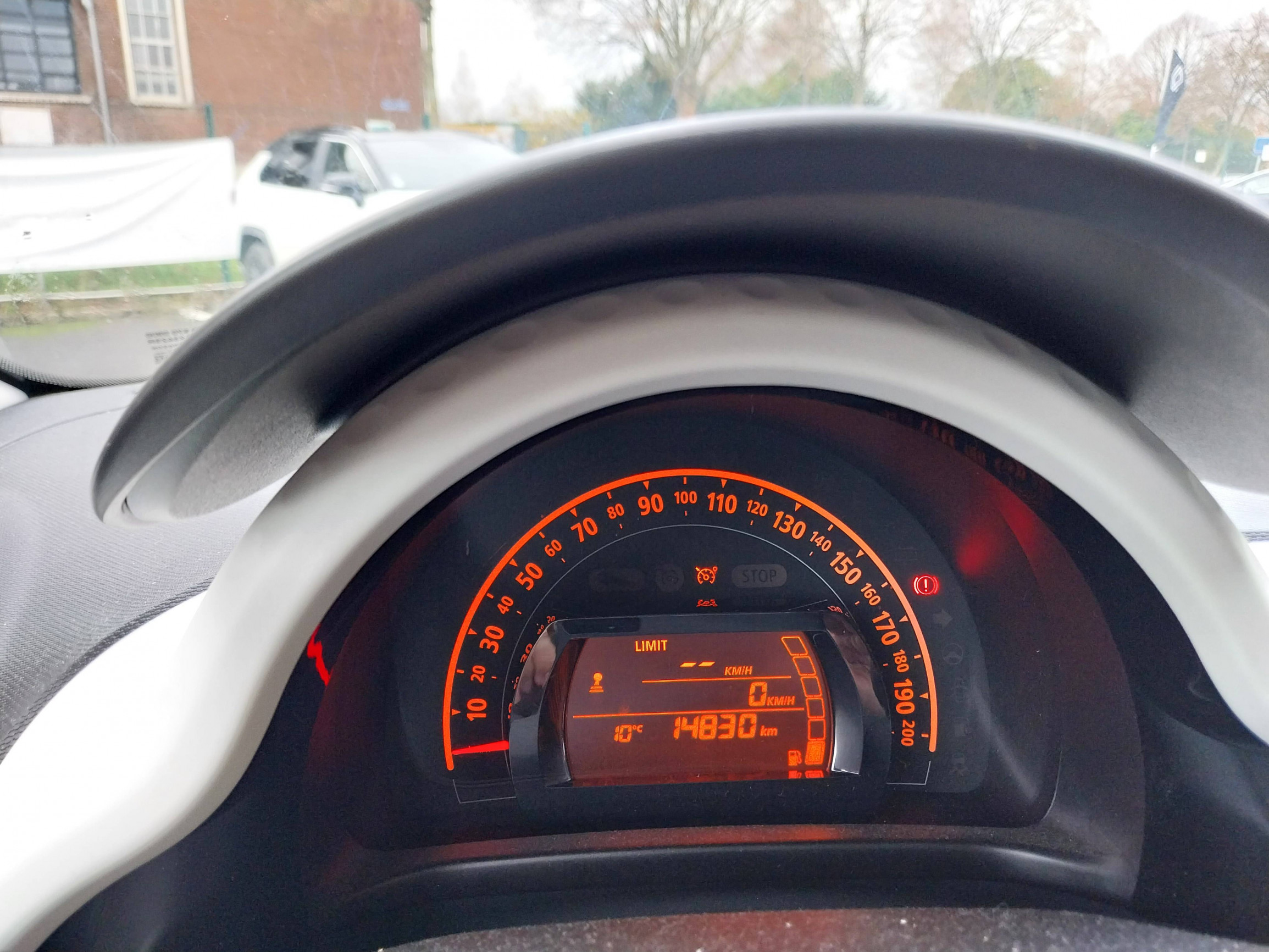 Vente en ligne Renault Twingo 3  SCe 65 au prix de 13 990 €