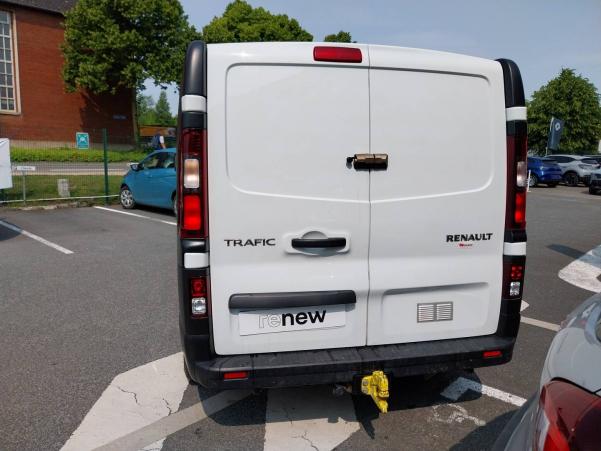 Vente en ligne Renault Trafic 3 Fourgon TRAFIC FGN L1H1 1000 KG DCI 145 ENERGY EDC au prix de 20 990 €