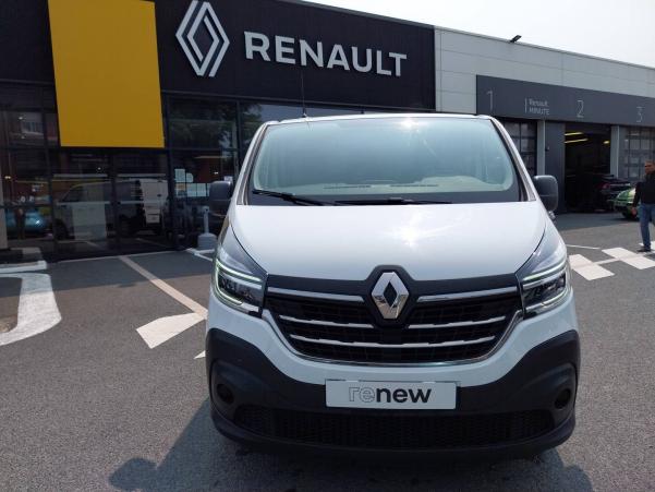 Vente en ligne Renault Trafic 3 Fourgon TRAFIC FGN L1H1 1000 KG DCI 145 ENERGY EDC au prix de 20 990 €