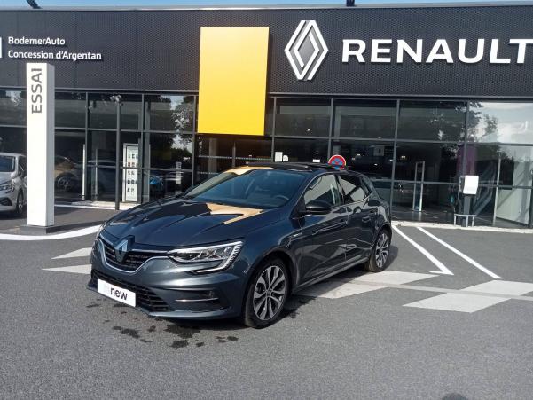 Vente en ligne Renault Megane 4  Blue dCi 115 EDC au prix de 26 490 €