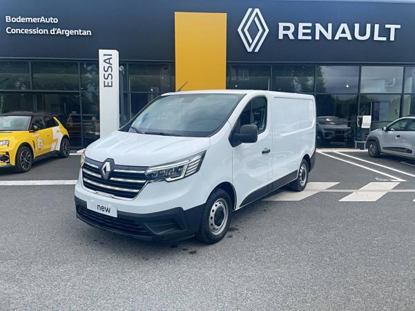 Vente en ligne Renault Trafic 3 Fourgon TRAFIC FGN L1H1 2800 KG BLUE DCI 130 au prix de 23 490 €