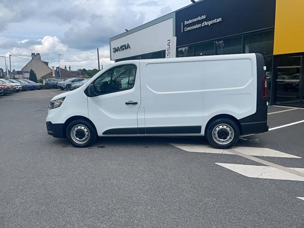 Vente en ligne Renault Trafic 3 Fourgon TRAFIC FGN L1H1 2800 KG BLUE DCI 130 au prix de 23 490 €