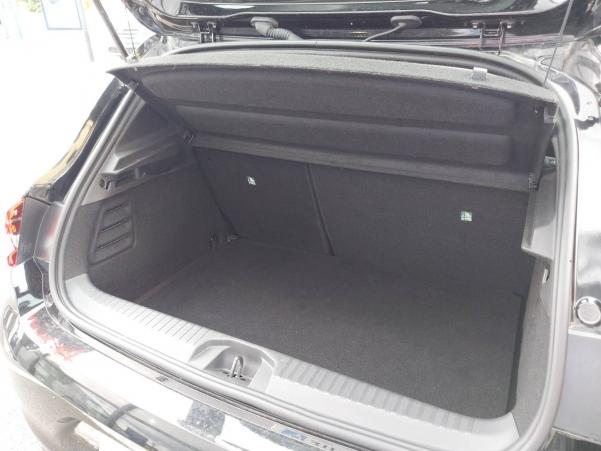 Vente en ligne Renault Clio 5 Clio TCe 90 au prix de 15 790 €