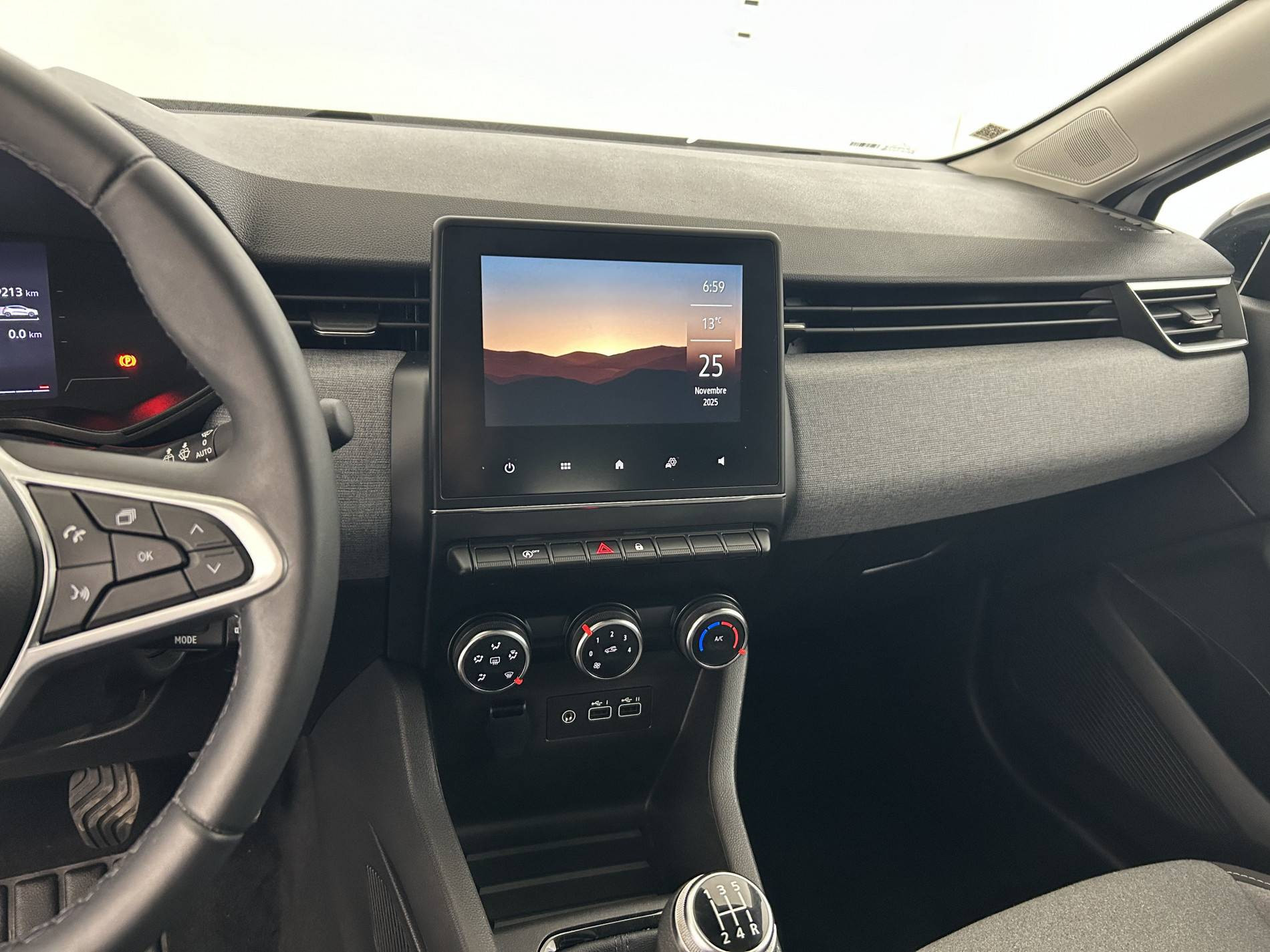 Vente en ligne Renault Clio 5 Clio SCe 65 au prix de 14 290 €