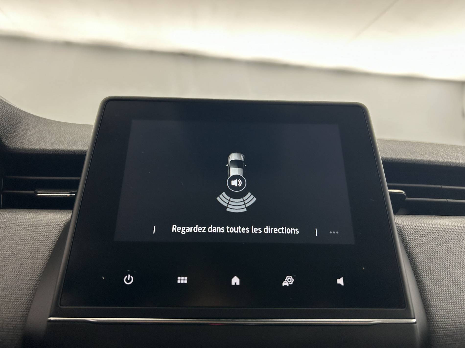 Vente en ligne Renault Clio 5 Clio SCe 65 au prix de 14 290 €