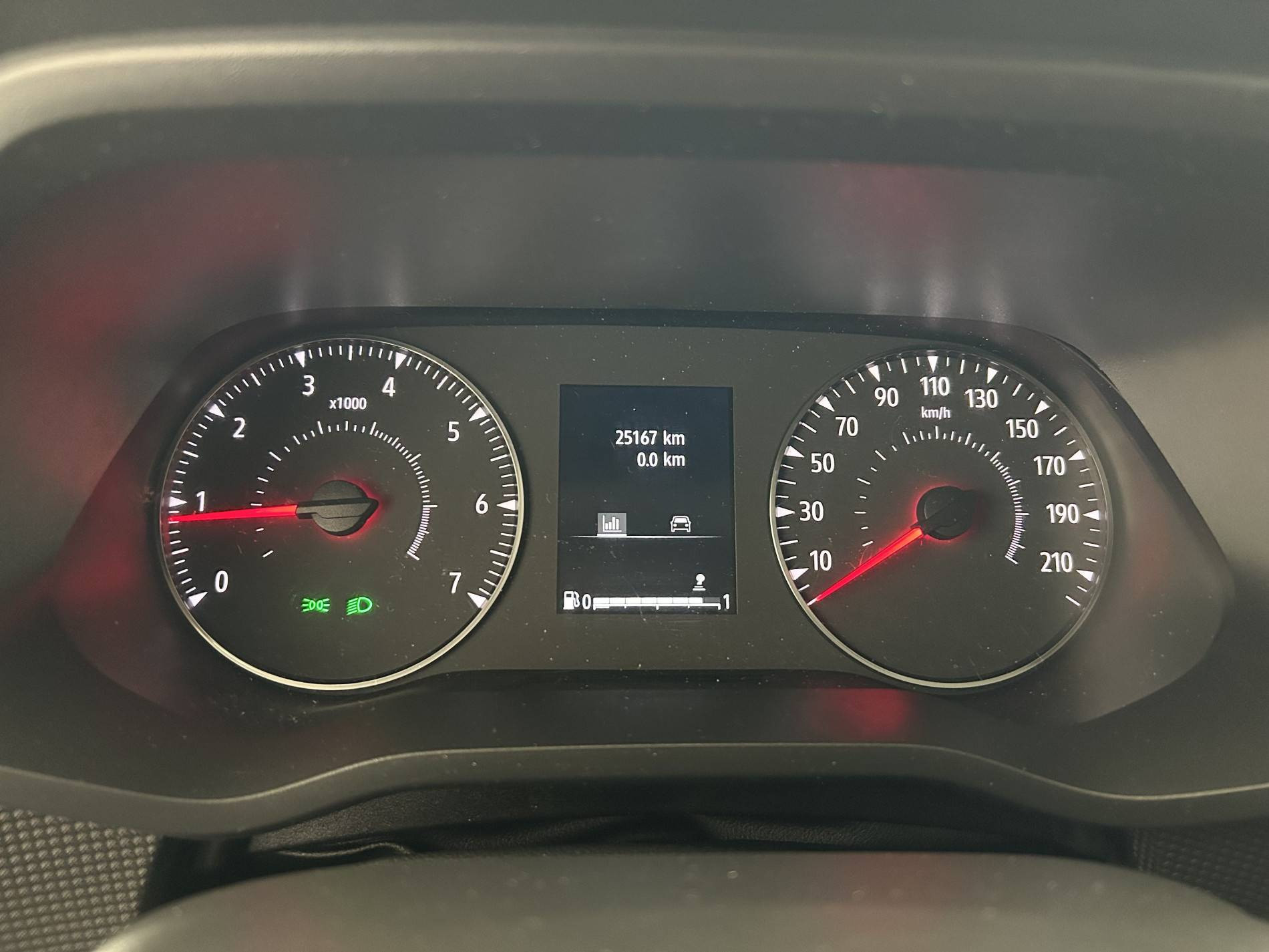 Vente en ligne Renault Trafic 3 Fourgon TRAFIC FGN L1H1 3000 KG BLUE DCI 130 au prix de 25 290 €