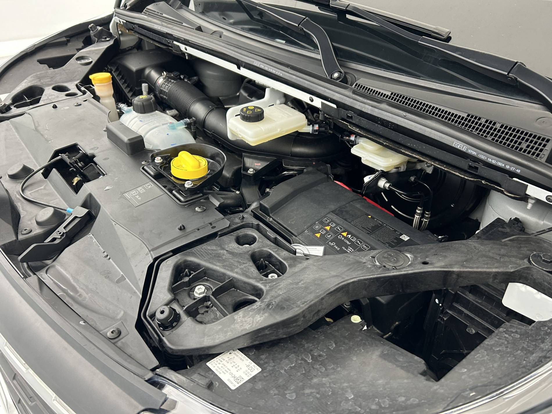 Vente en ligne Renault Trafic 3 Fourgon TRAFIC FGN L1H1 3000 KG BLUE DCI 130 au prix de 25 290 €