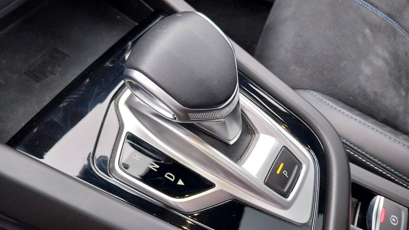 Vente en ligne Renault Arkana  TCe 160 EDC - 23 au prix de 28 990 €