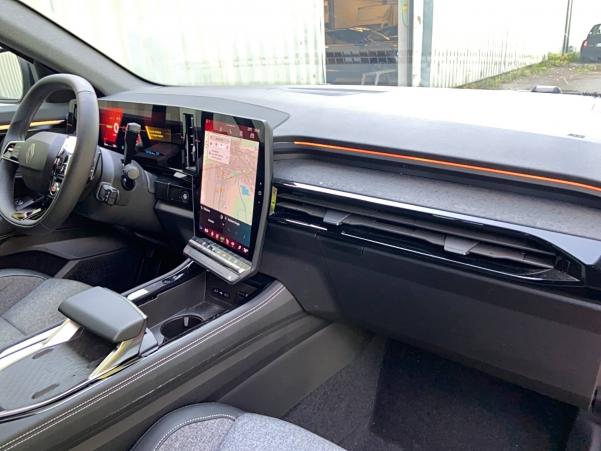 Vente en ligne Renault Rafale  E-Tech full hybrid 200 au prix de 40 890 €
