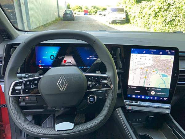 Vente en ligne Renault Rafale  E-Tech full hybrid 200 au prix de 40 890 €