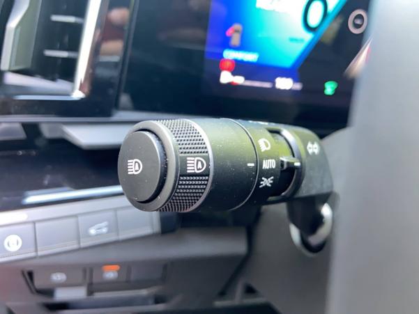 Vente en ligne Renault Rafale  E-Tech full hybrid 200 au prix de 40 890 €