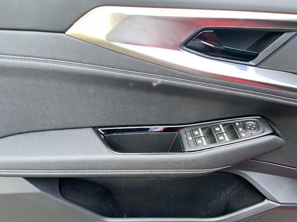 Vente en ligne Renault Rafale  E-Tech full hybrid 200 au prix de 40 890 €