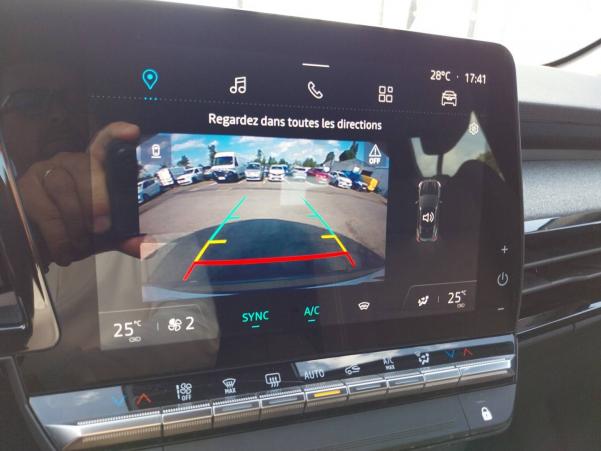 Vente en ligne Renault Austral  mild hybrid advanced 130 au prix de 27 490 €