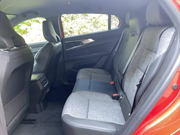 Vente en ligne Renault Rafale  E-Tech full hybrid 200 au prix de 40 890 €