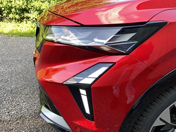 Vente en ligne Renault Rafale  E-Tech full hybrid 200 au prix de 40 890 €