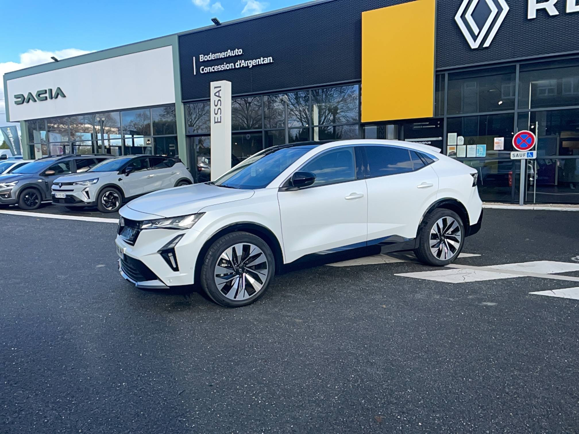 Renault Rafale  E-Tech full hybrid 200 occasion de 2025 en vente à Argentan