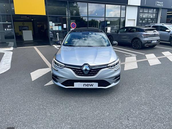 Vente en ligne Renault Megane 4  Blue dCi 115 EDC au prix de 24 990 €