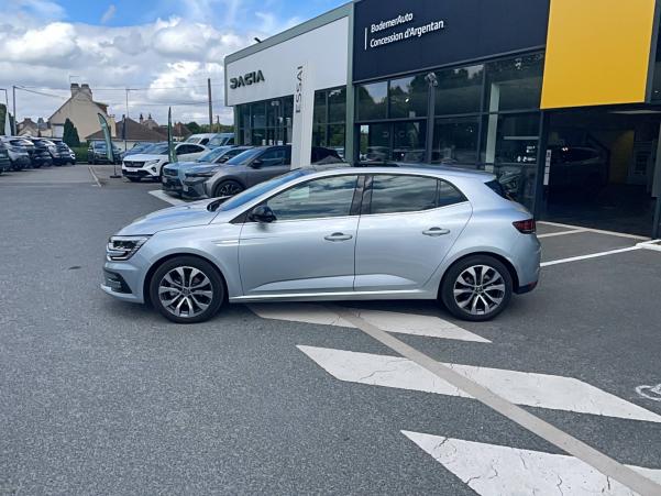 Vente en ligne Renault Megane 4  Blue dCi 115 EDC au prix de 24 990 €