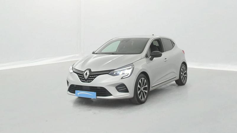 Vente en ligne Renault Clio 5 Clio E-Tech full hybrid 145 au prix de 19 490 €