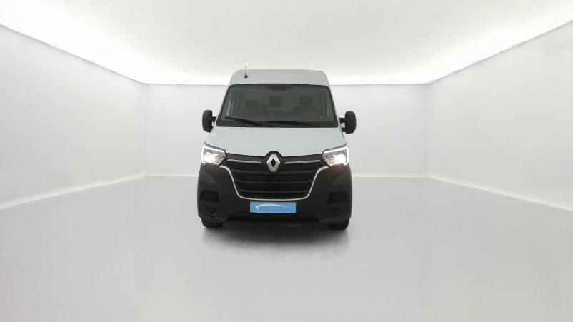 Vente en ligne Renault Master Fourgon MASTER FGN TRAC F3500 L2H2 BLUE DCI 135 au prix de 30 990 €