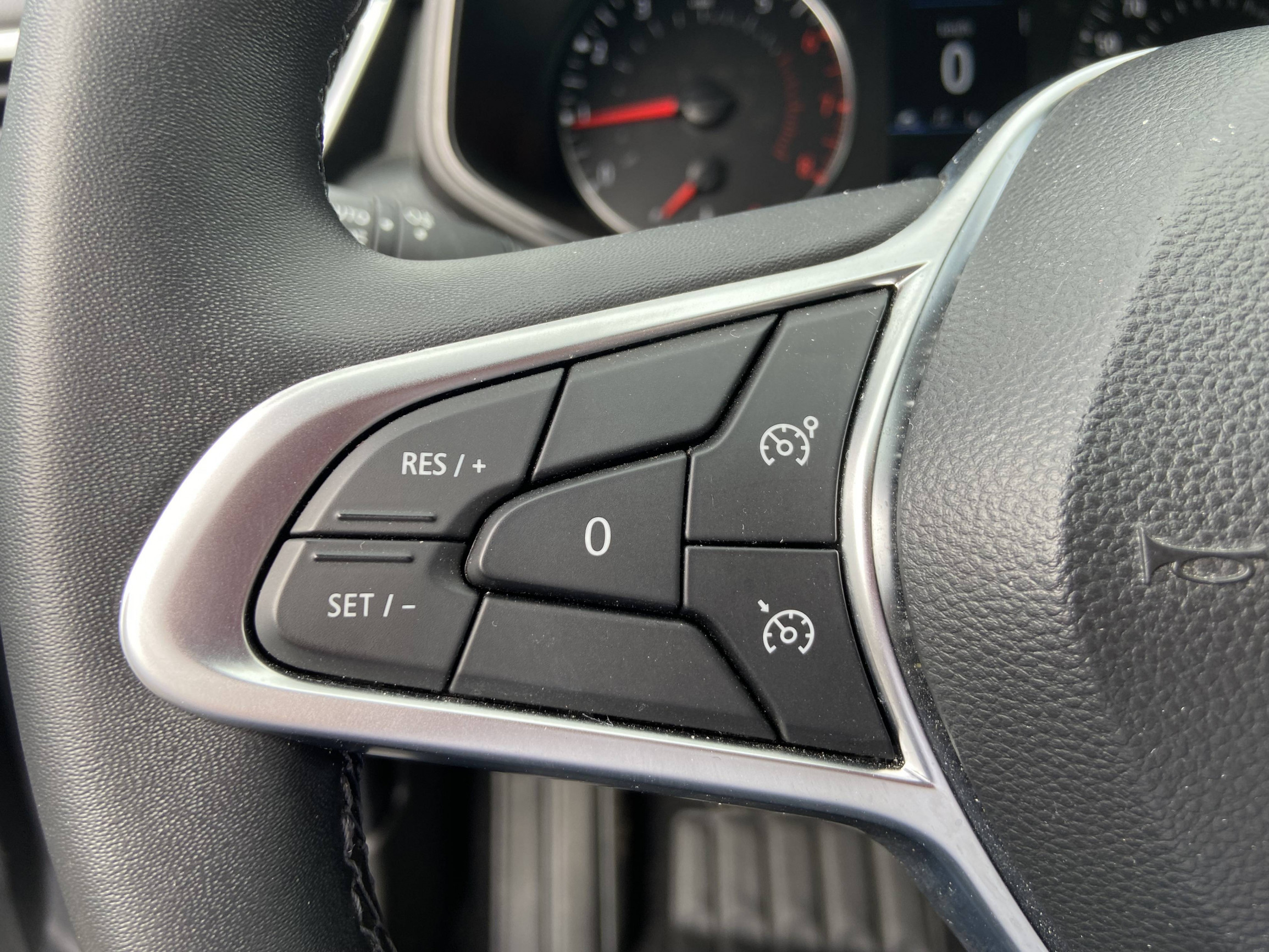 Vente en ligne Renault Clio 5 Clio TCe 90 au prix de 14 390 €