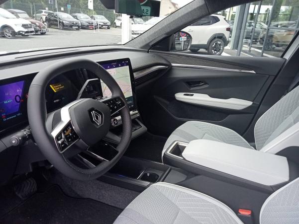 Vente en ligne Renault Scenic E-Tech Scenic E-Tech electrique 220 ch grande autonomie au prix de 47 990 €