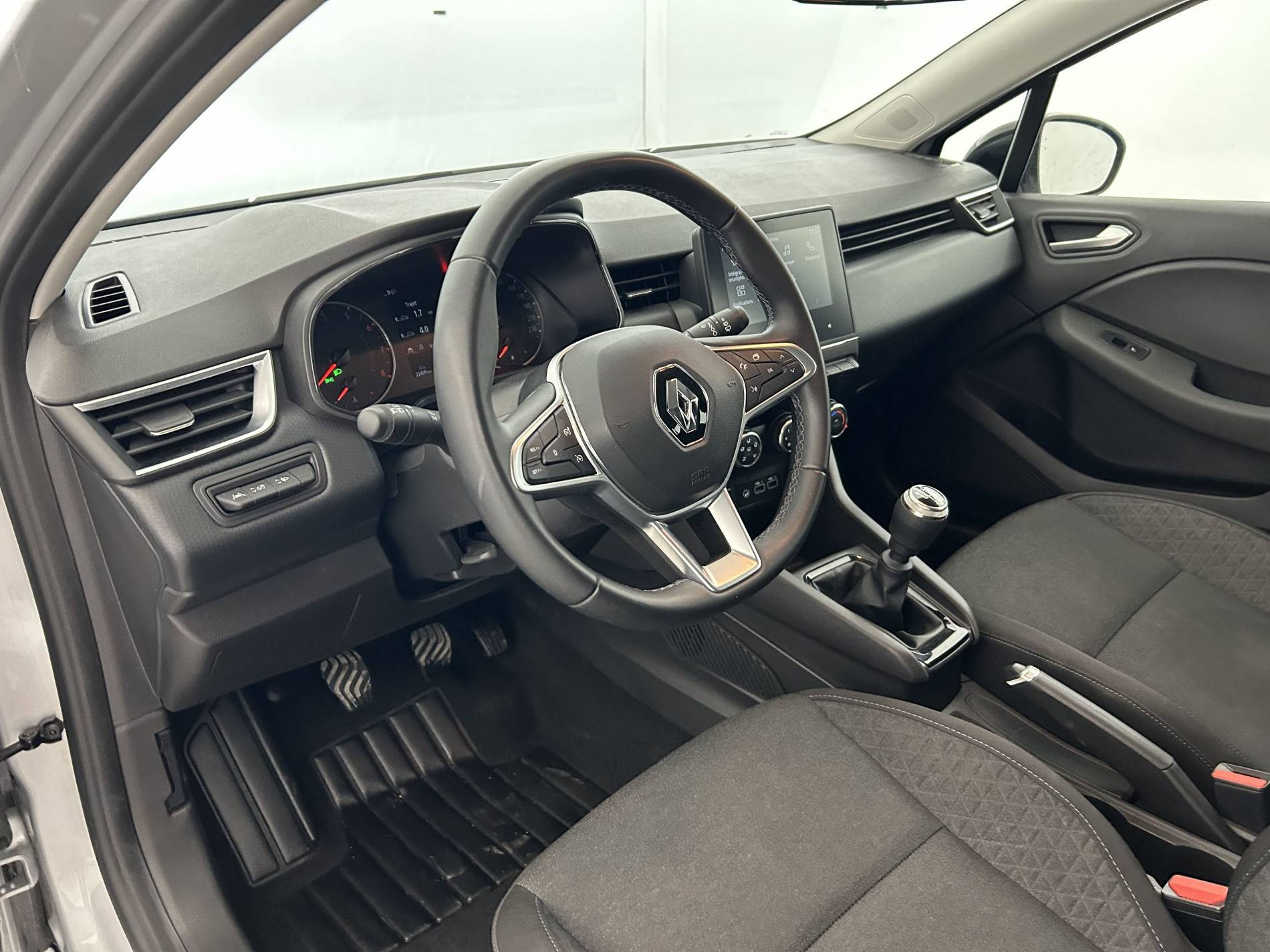 Vente en ligne Renault Clio 5 Clio TCe 90 au prix de 13 990 €