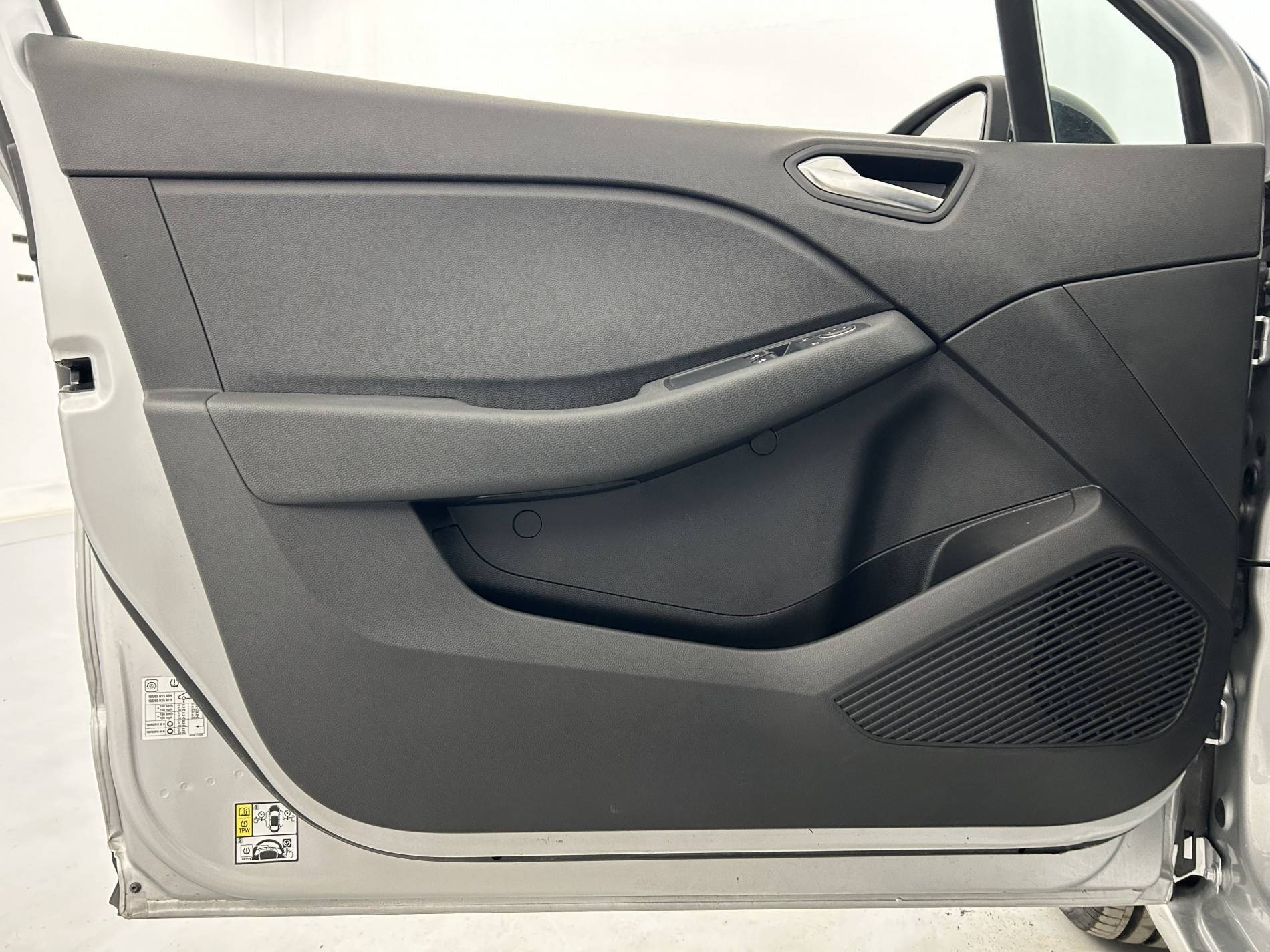 Vente en ligne Renault Clio 5 Clio TCe 90 au prix de 13 990 €