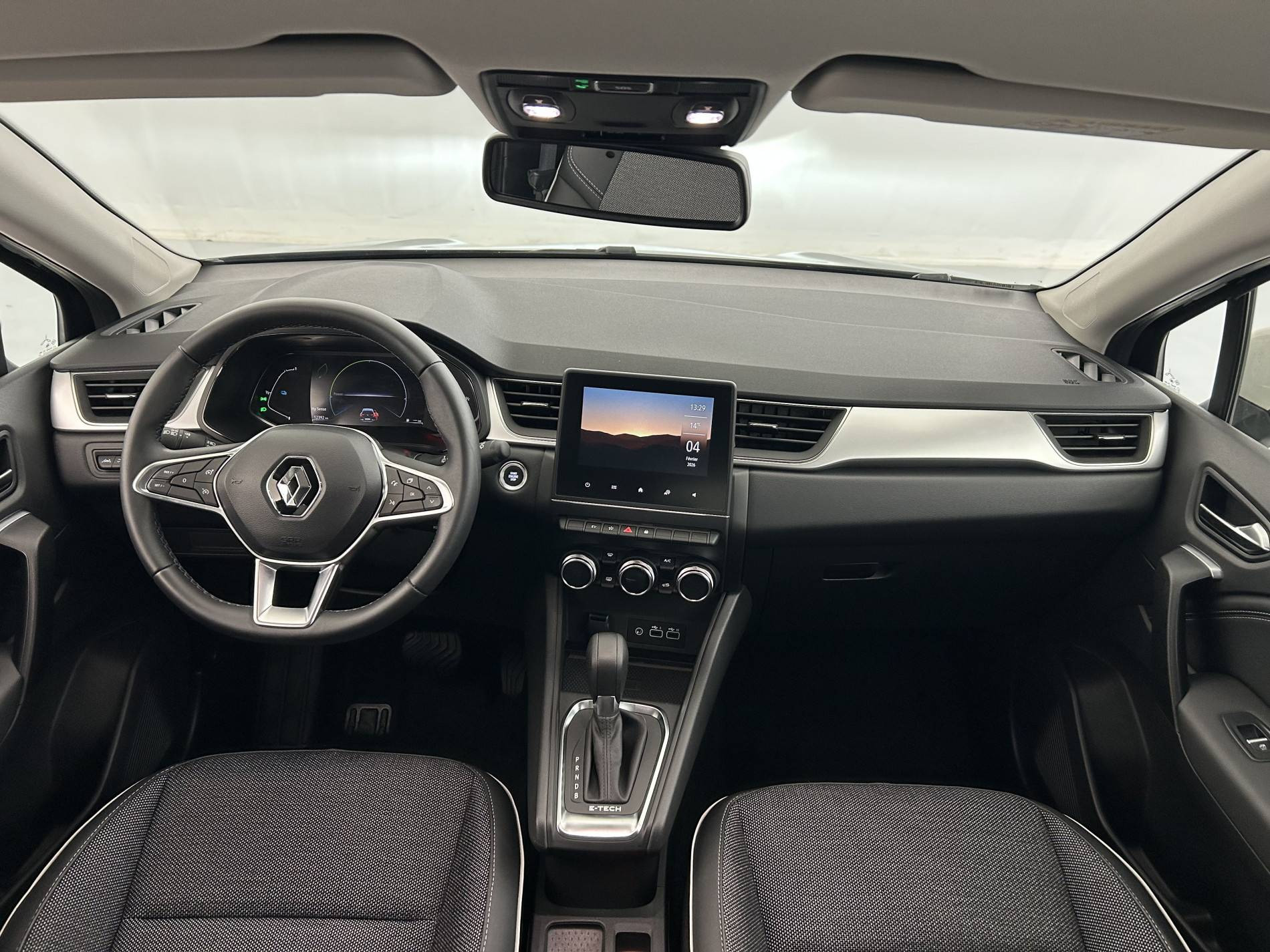 Vente en ligne Renault Captur  E-Tech full hybrid 145 au prix de 23 490 €