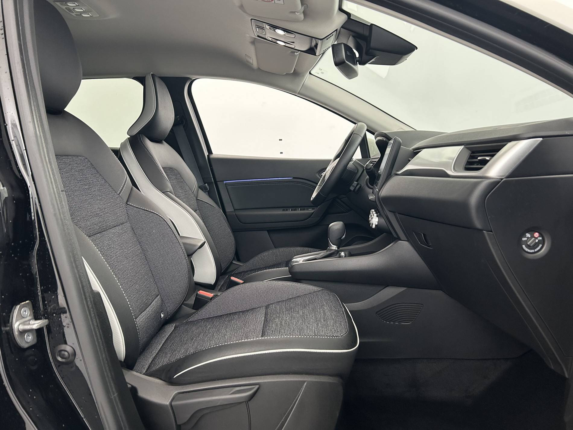 Vente en ligne Renault Captur  E-Tech full hybrid 145 au prix de 23 490 €