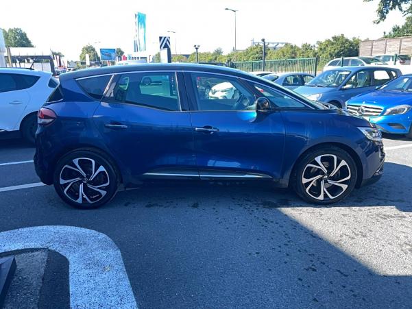 Vente en ligne Renault Scenic 4 Scenic Blue dCi 150 au prix de 17 990 €