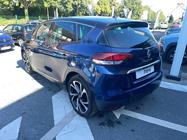 Vente en ligne Renault Scenic 4 Scenic Blue dCi 150 au prix de 17 990 €