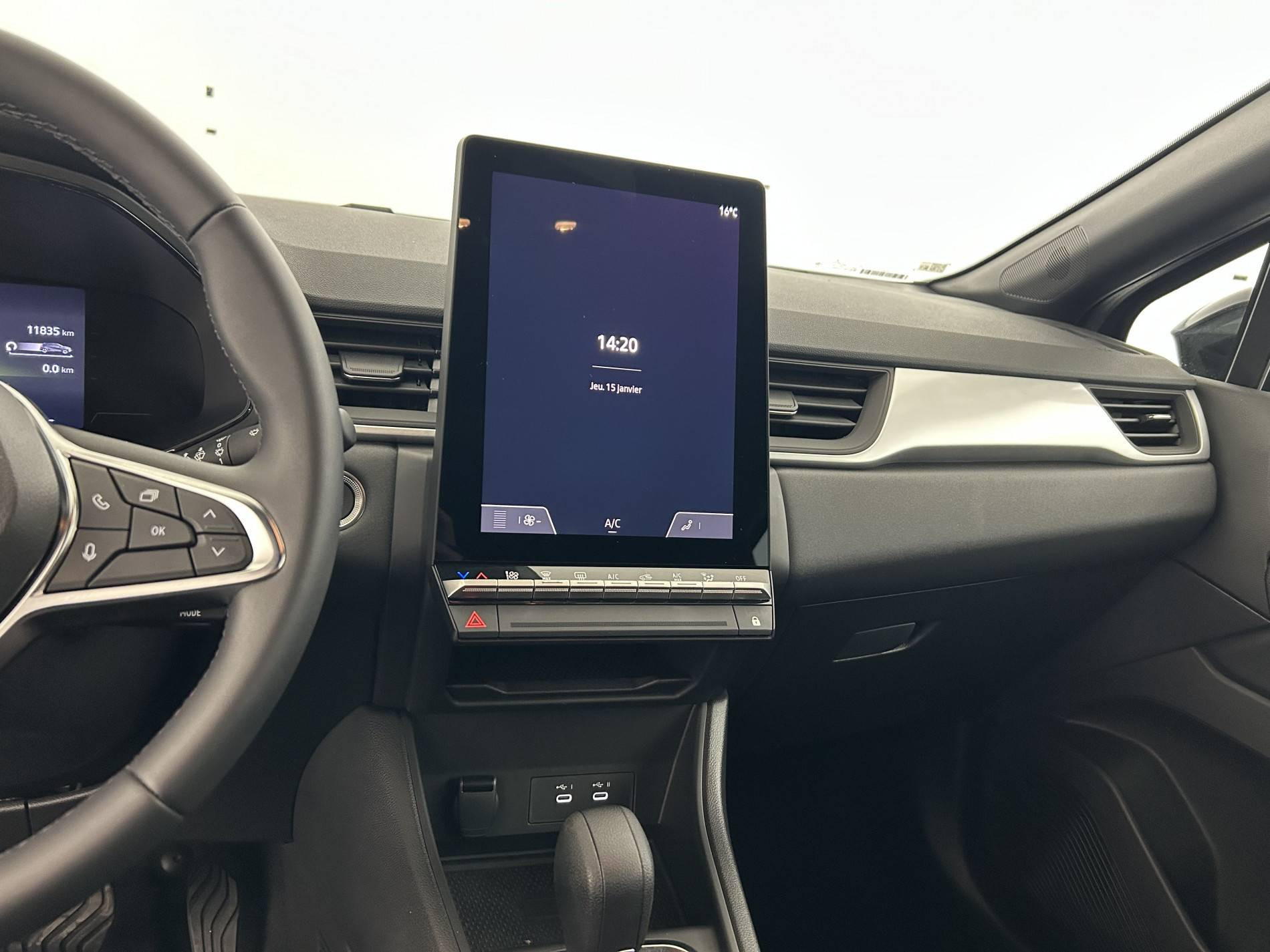 Vente en ligne Renault Captur  E-Tech full hybrid 145 ch au prix de 23 790 €