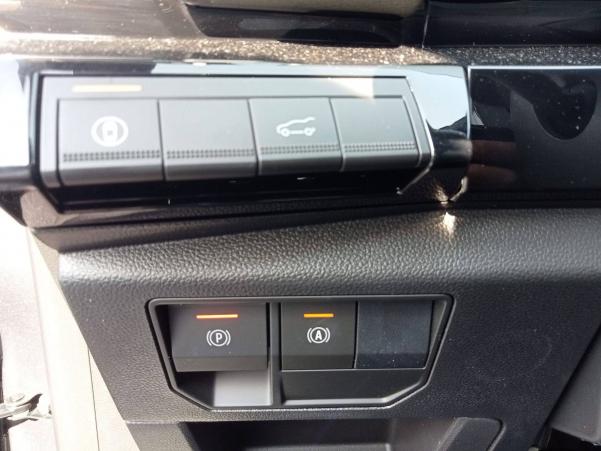 Vente en ligne Renault Rafale  E-Tech full hybrid 200 au prix de 49 990 €