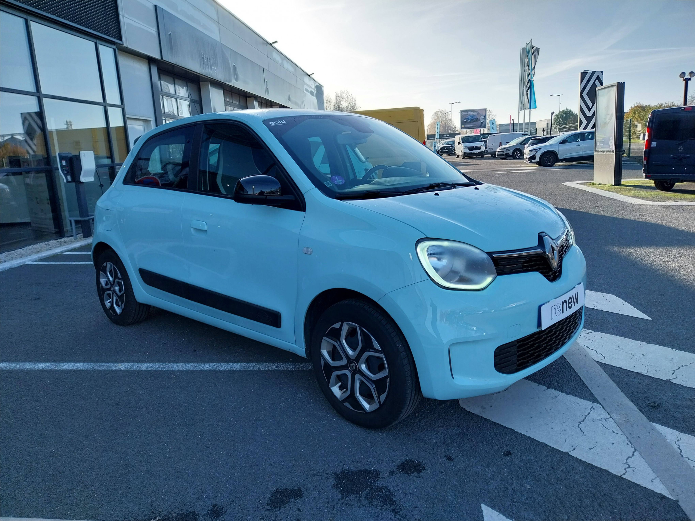 Vente en ligne Renault Twingo 3  SCe 65 au prix de 13 990 €