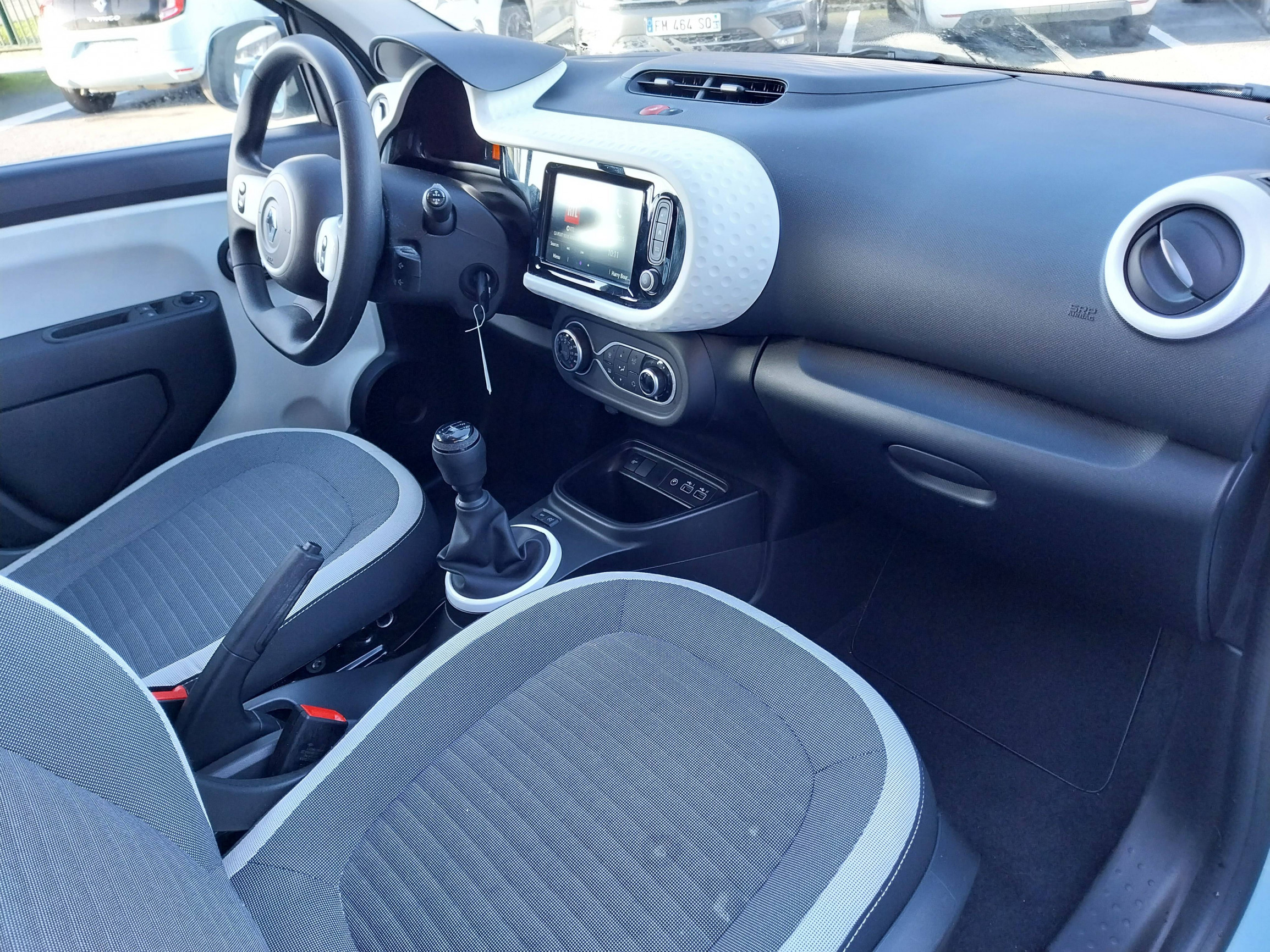 Vente en ligne Renault Twingo 3  SCe 65 au prix de 13 990 €