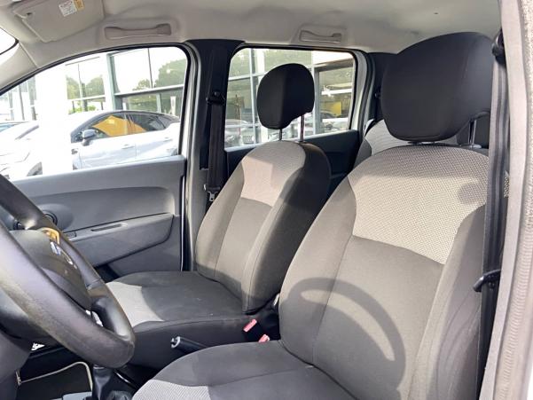 Vente en ligne Dacia Lodgy  TCe 100 FAP 7 places au prix de 14 990 €