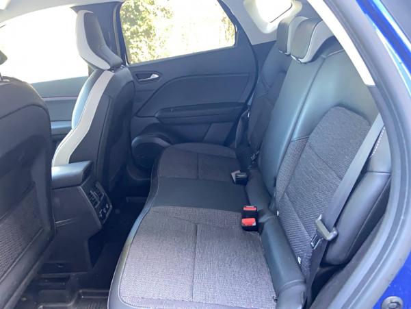 Vente en ligne Renault Captur  E-Tech 145 - 21 au prix de 23 990 €