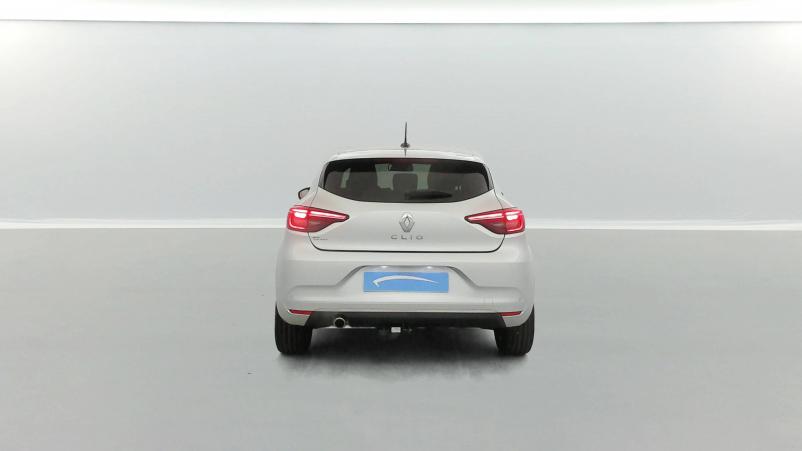 Vente en ligne Renault Clio 5 Clio TCe 100 au prix de 14 490 €
