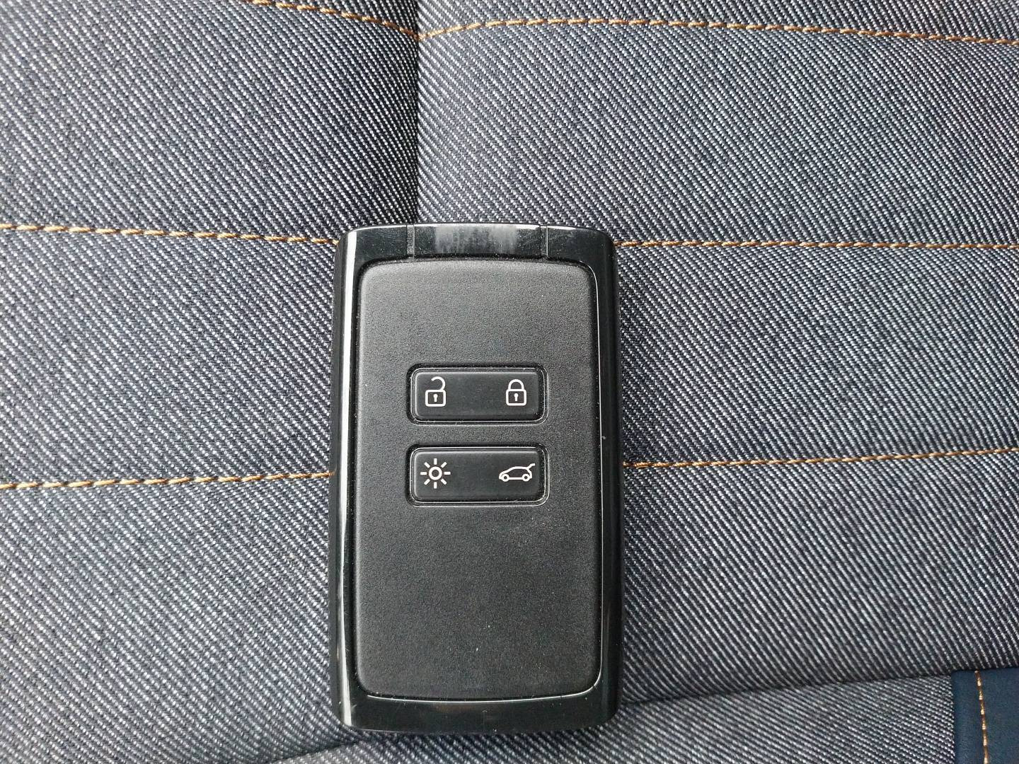 Vente en ligne Renault R4 E-Tech  150 ch autonomie confort au prix de 31 490 €