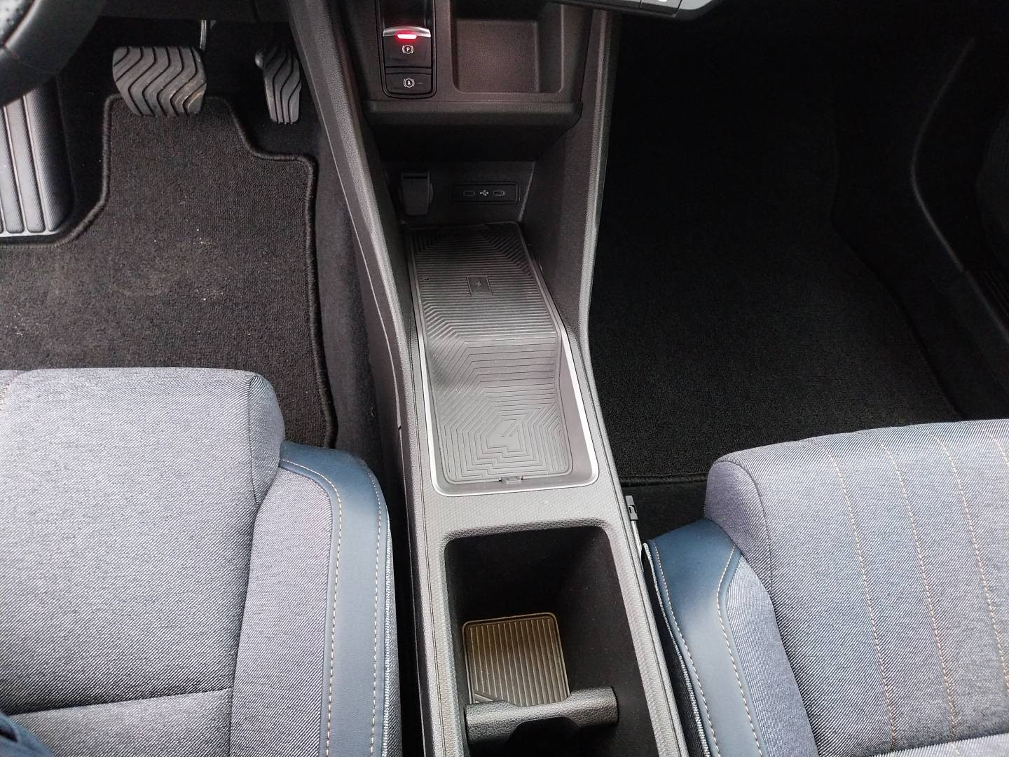 Vente en ligne Renault R4 E-Tech  150 ch autonomie confort au prix de 31 490 €