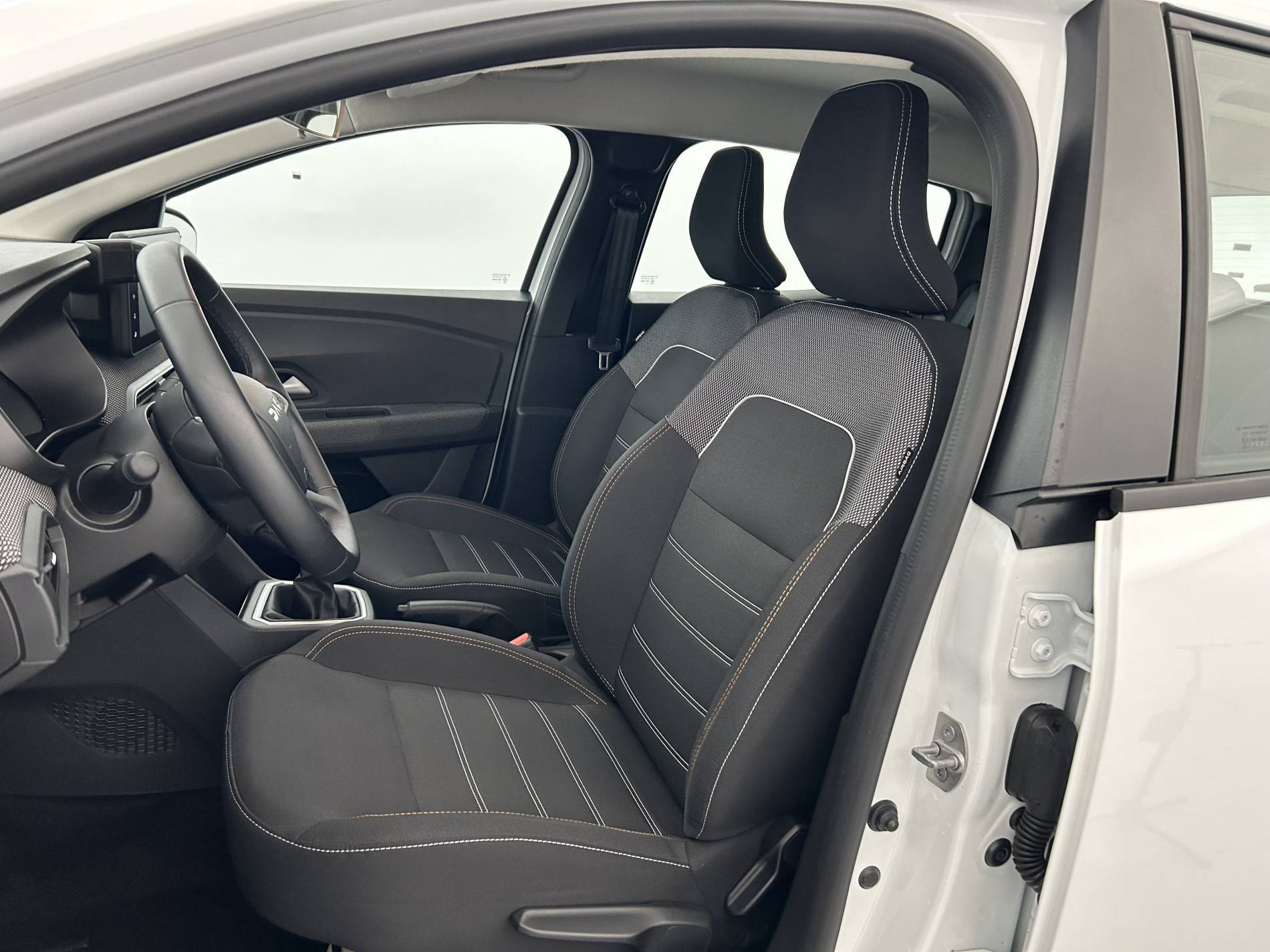 Vente en ligne Dacia Sandero 3  ECO-G 100 au prix de 14 990 €